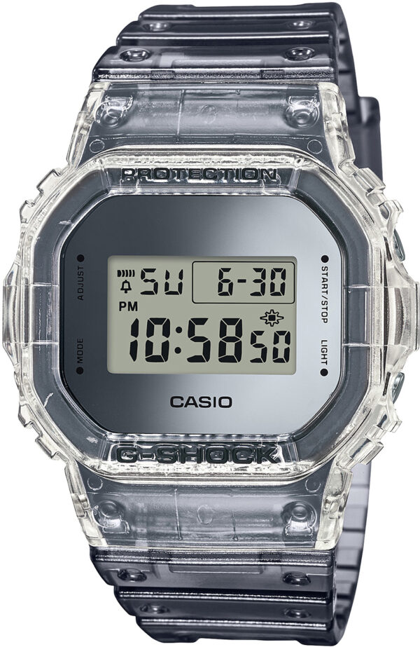 CASIO DW-5600SK-1DR ERKEK KOL SAATİ