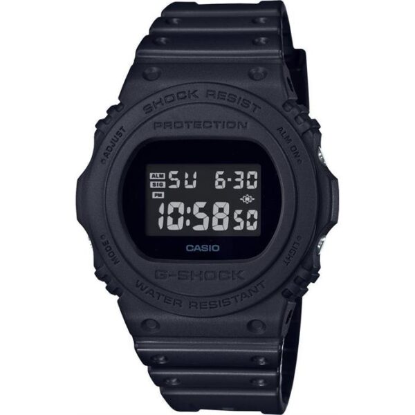 CASIO DW-5750E-1BDR ERKEK KOL SAATİ