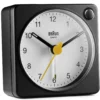 BRAUN BC02XBW SİYAH-BEYAZ KLASİK SEYAHAT ANALAOG ALARMLI MASA SAATİ