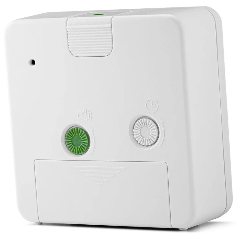 BRAUN BC03W BEYAZ KLASİK SEYAHAT ANALAOG ALARMLI MASA SAATİ