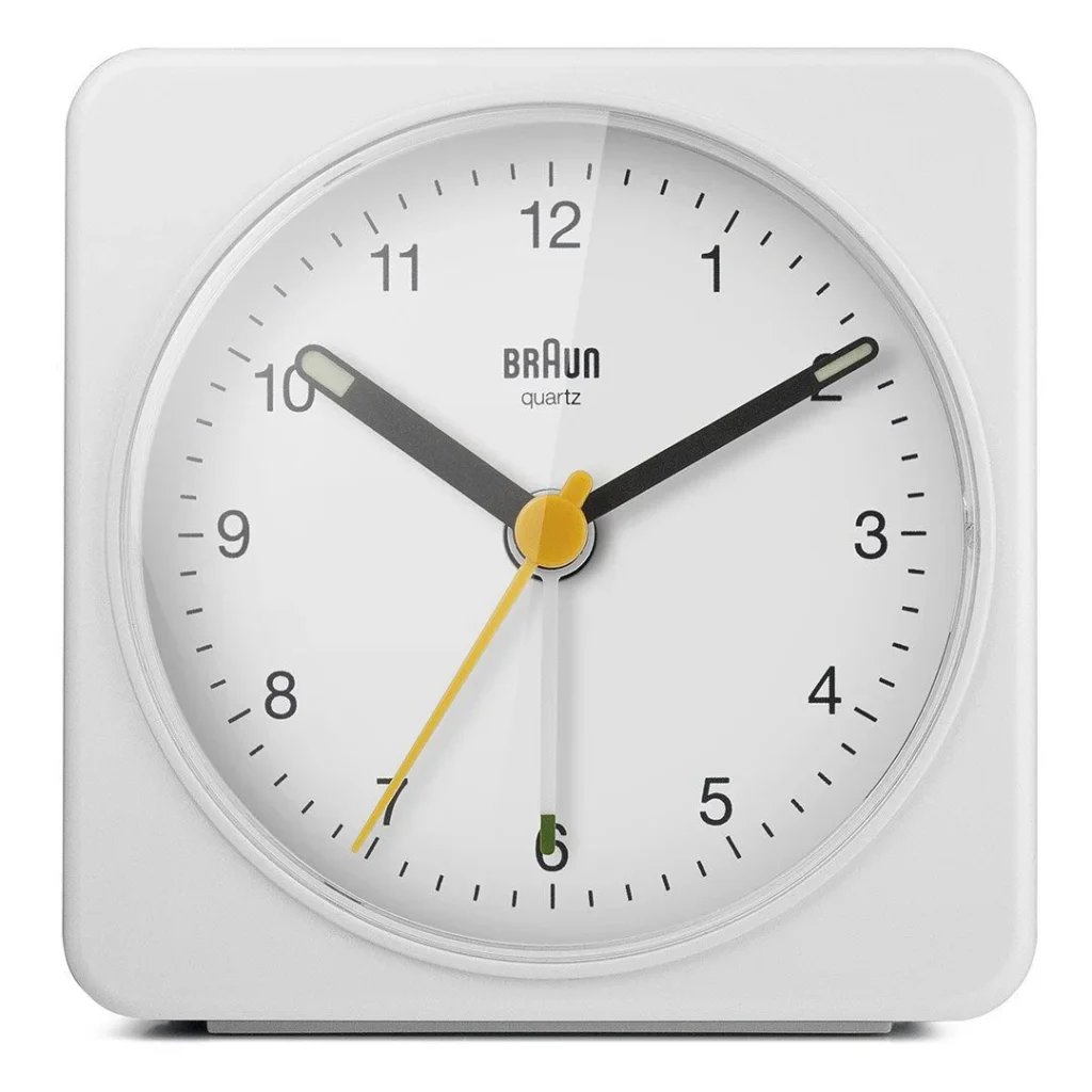 BRAUN BC03W BEYAZ KLASİK SEYAHAT ANALAOG ALARMLI MASA SAATİ