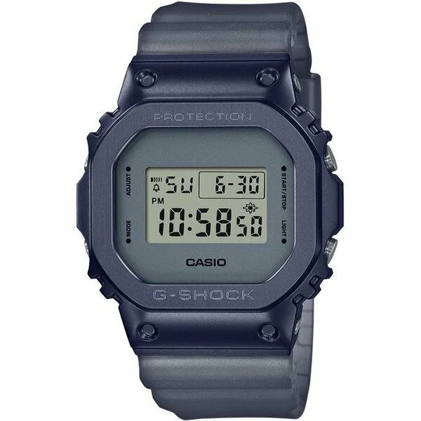CASIO GM-5600MF-2DR ERKEK KOL SAATİ