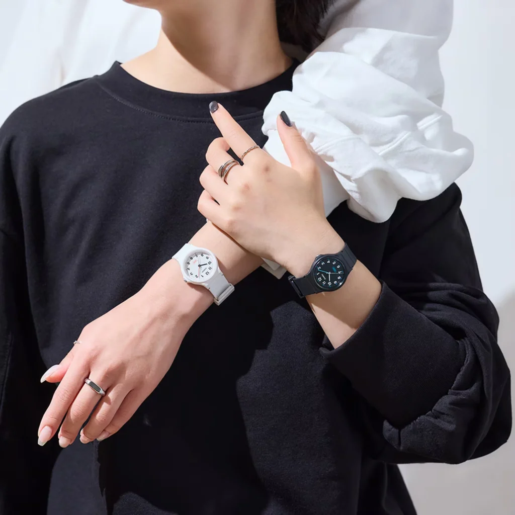 CASIO LQ-24B-1BDF UNISEX KOL SAATİ